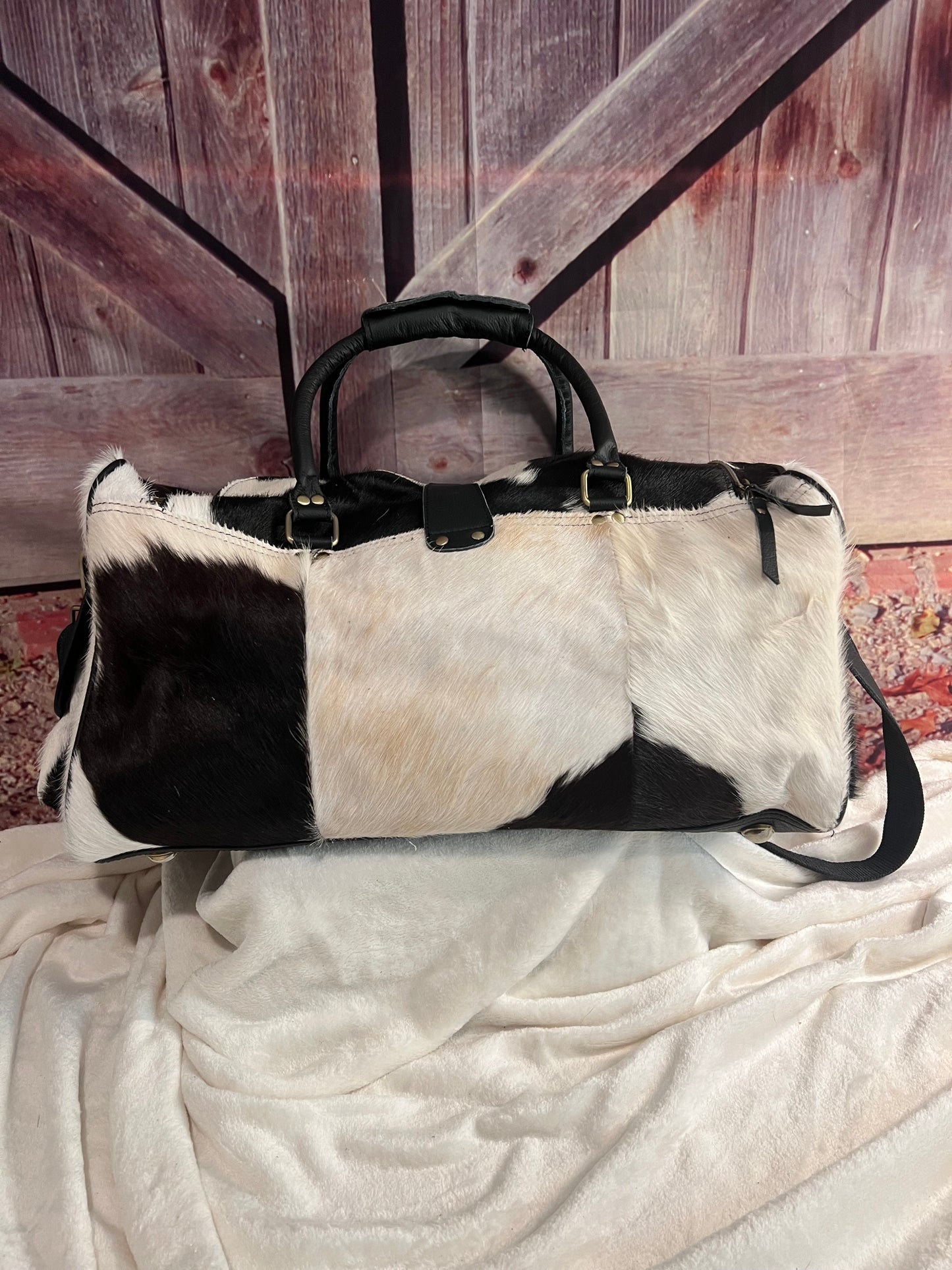 Hide tote bag