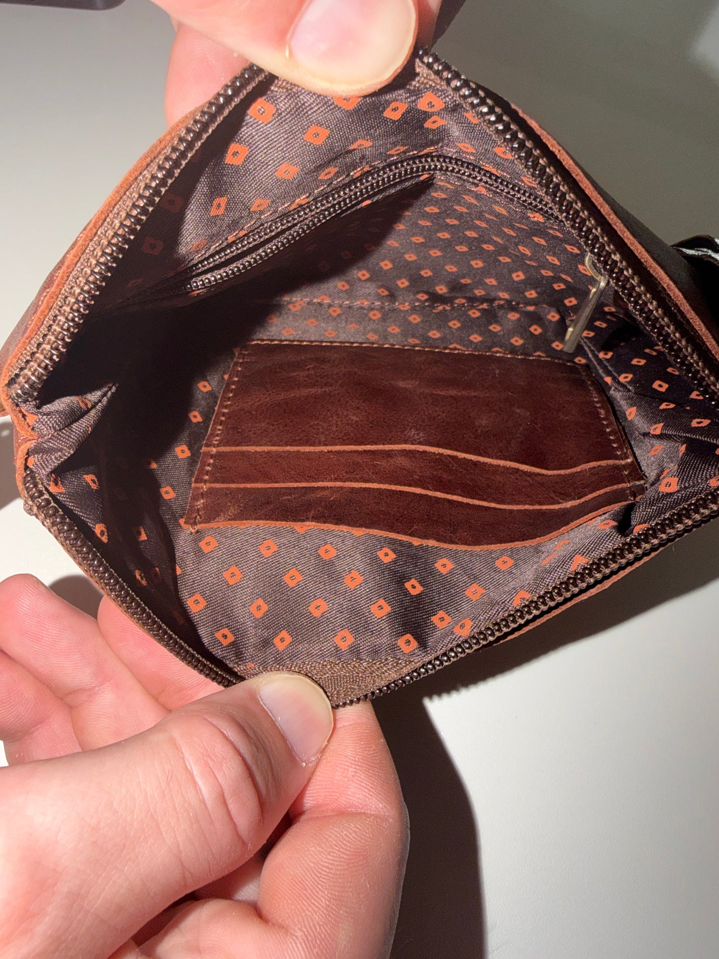 Purses organizer